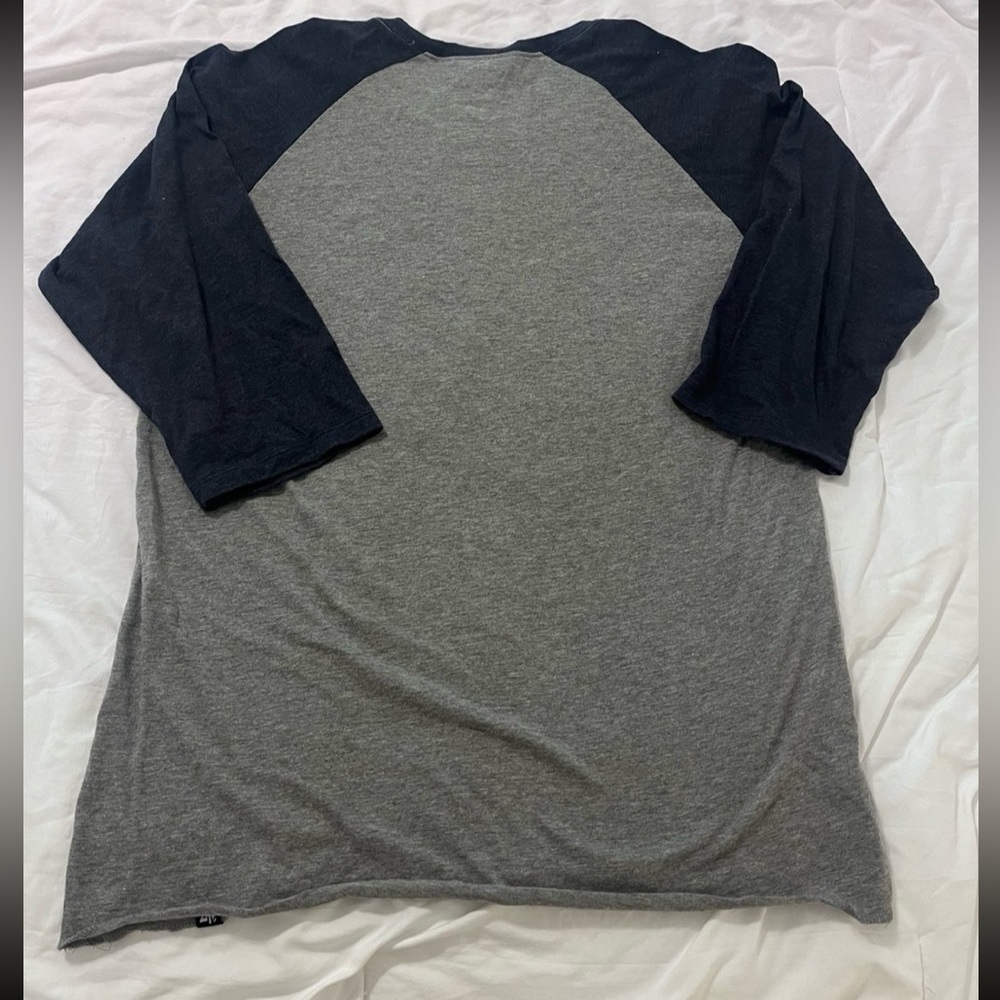 MLB Milwaukee Brewers Gray and Navy Raglan Long Sleeve Tee - Picture 4 of 4